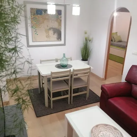 Relax & Home, Con Terraza Y Parking