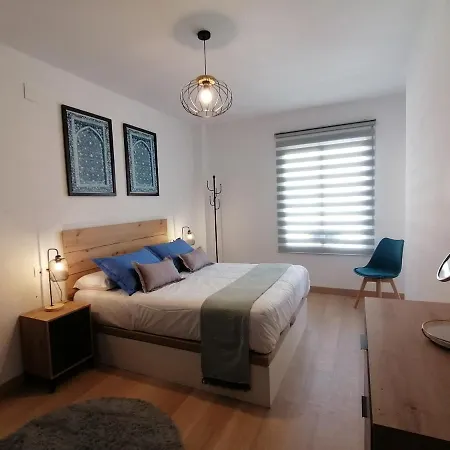 Relax & Home, Con Terraza Y Parking * La Zubia (Granada)